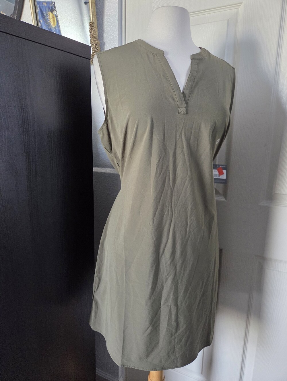 Eddie Bauer green tie back shift dress outdoors hiking casual large